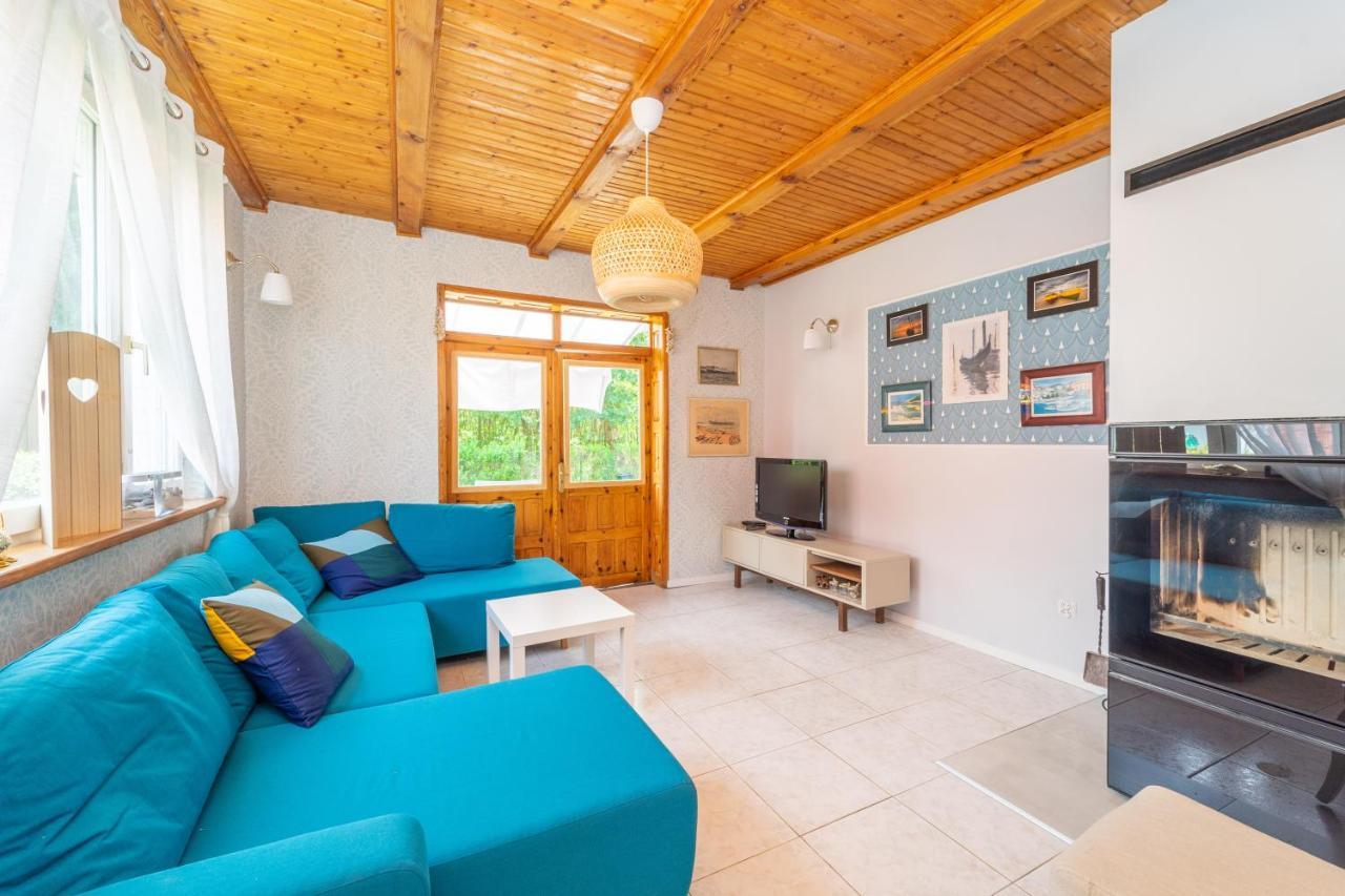 Sledzik Villa รอวี ภายนอก รูปภาพ